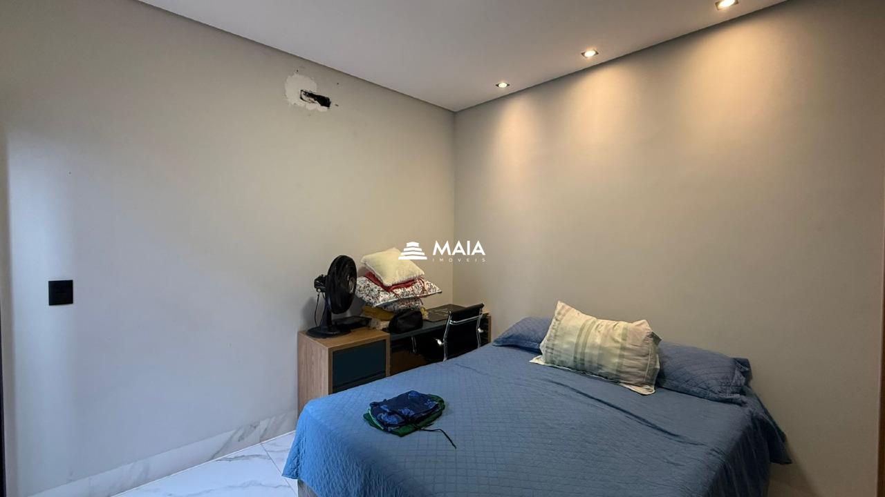 Casa de Condomínio à venda no Estância dos Ipês: 