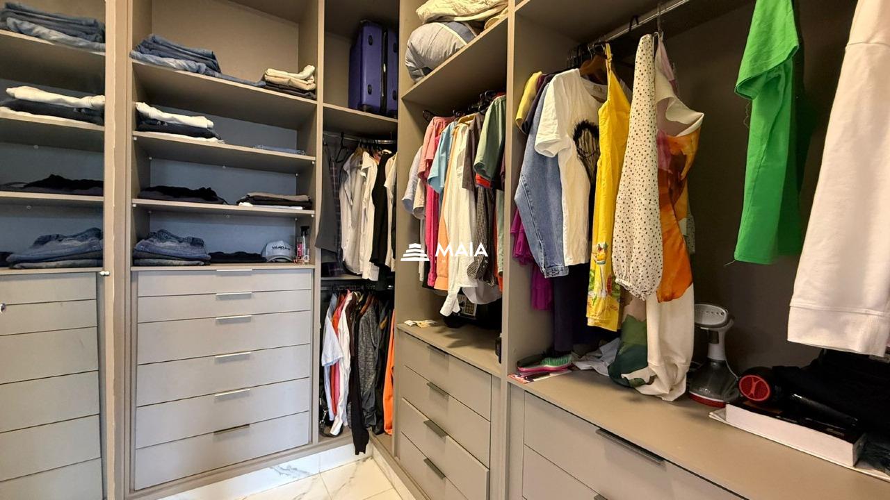 Casa de Condomínio à venda no Estância dos Ipês: 