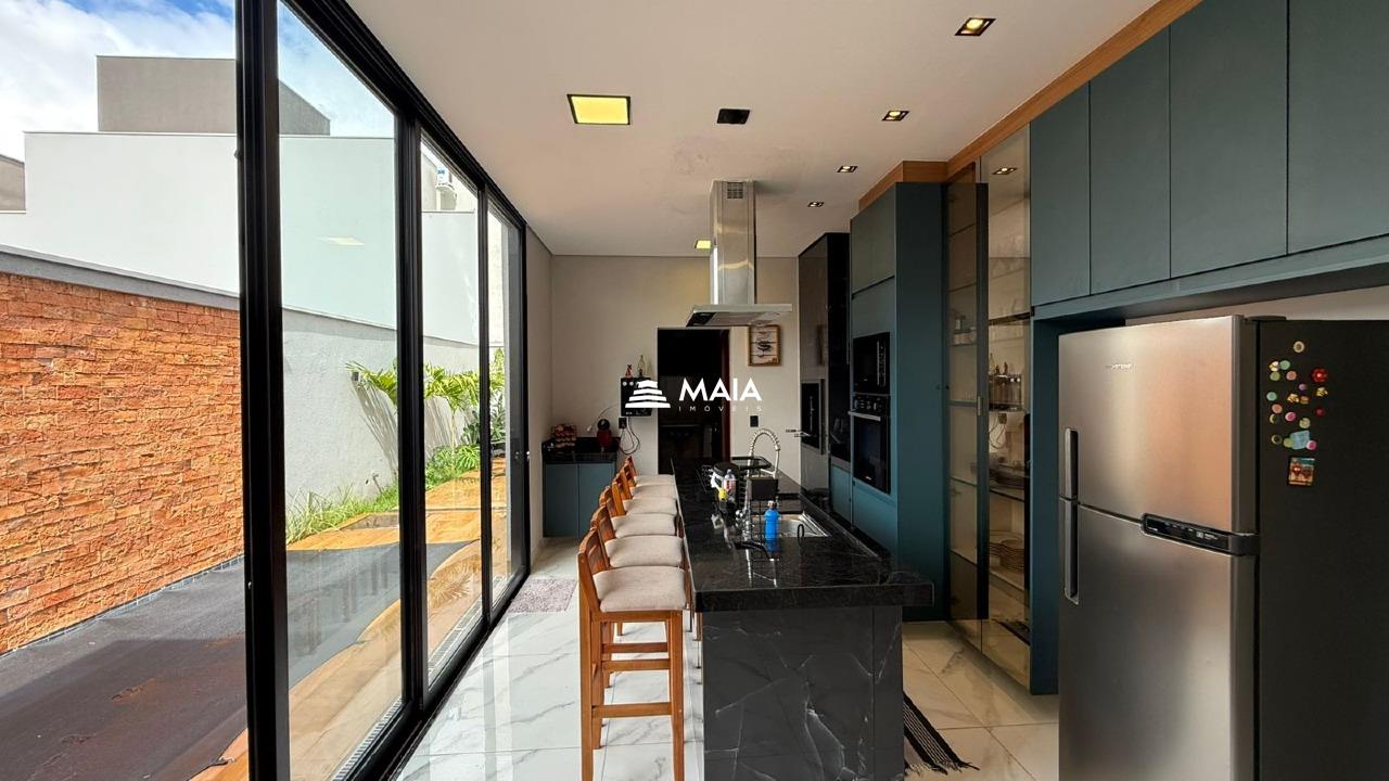 Casa de Condomínio à venda no Estância dos Ipês: 