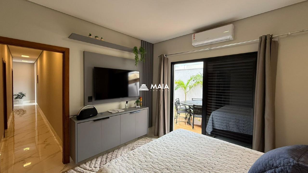 Casa de Condomínio à venda no Estância dos Ipês: 