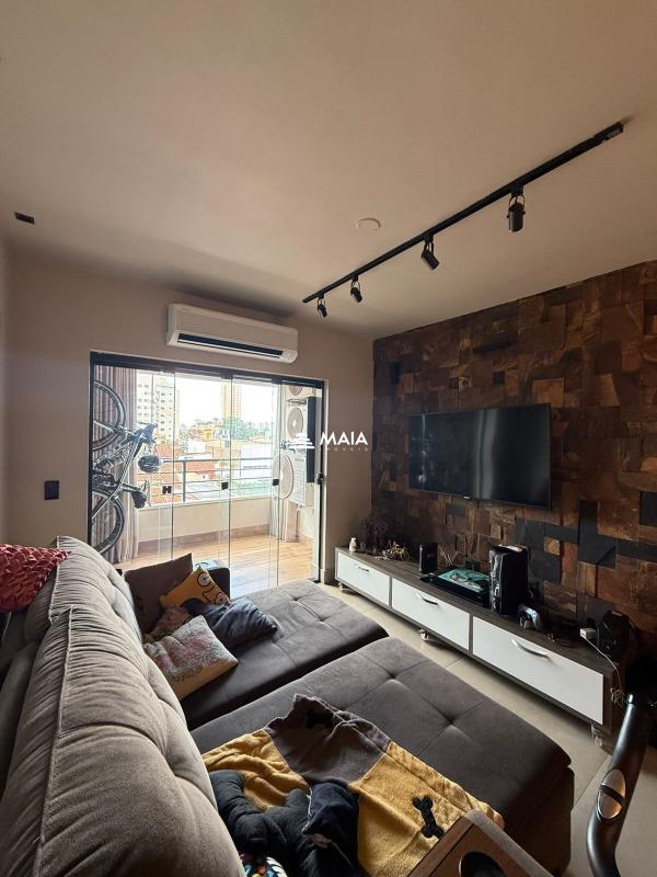 Apartamento á venda no bairro Santa Maria