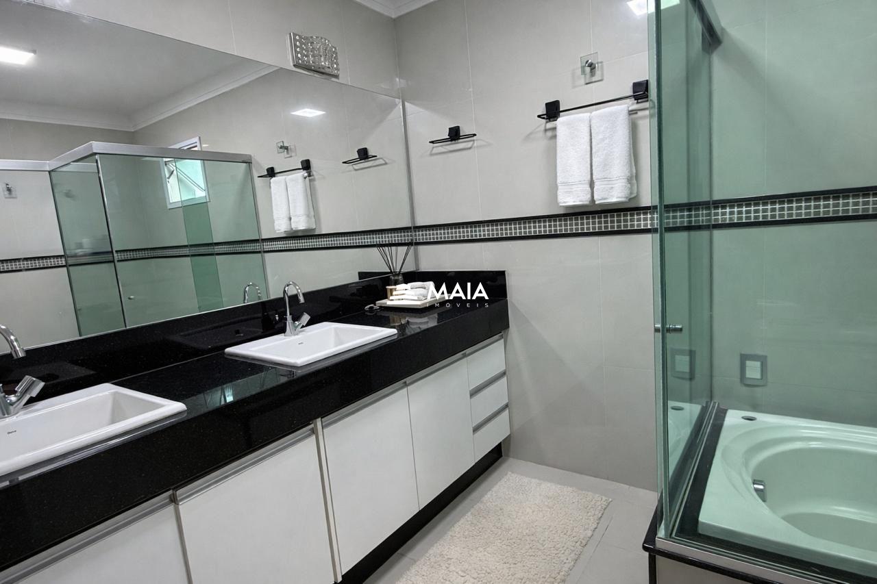 Apartamento à venda no Santa Maria: 