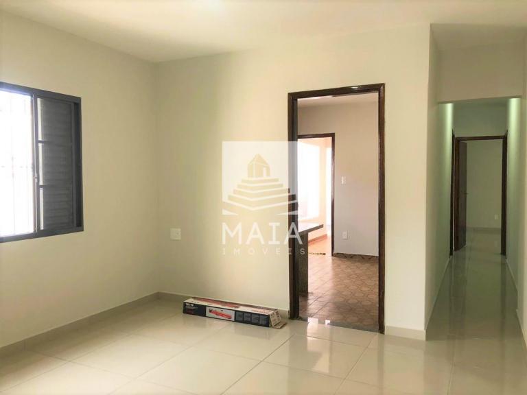 Casa à venda no Universitário: 