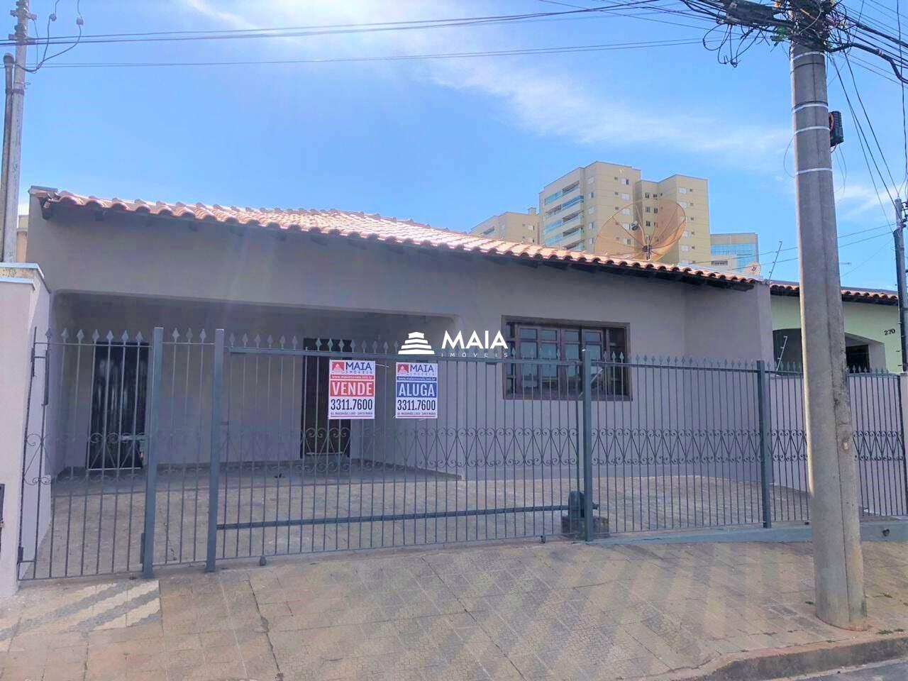 Casa à venda no Universitário: 