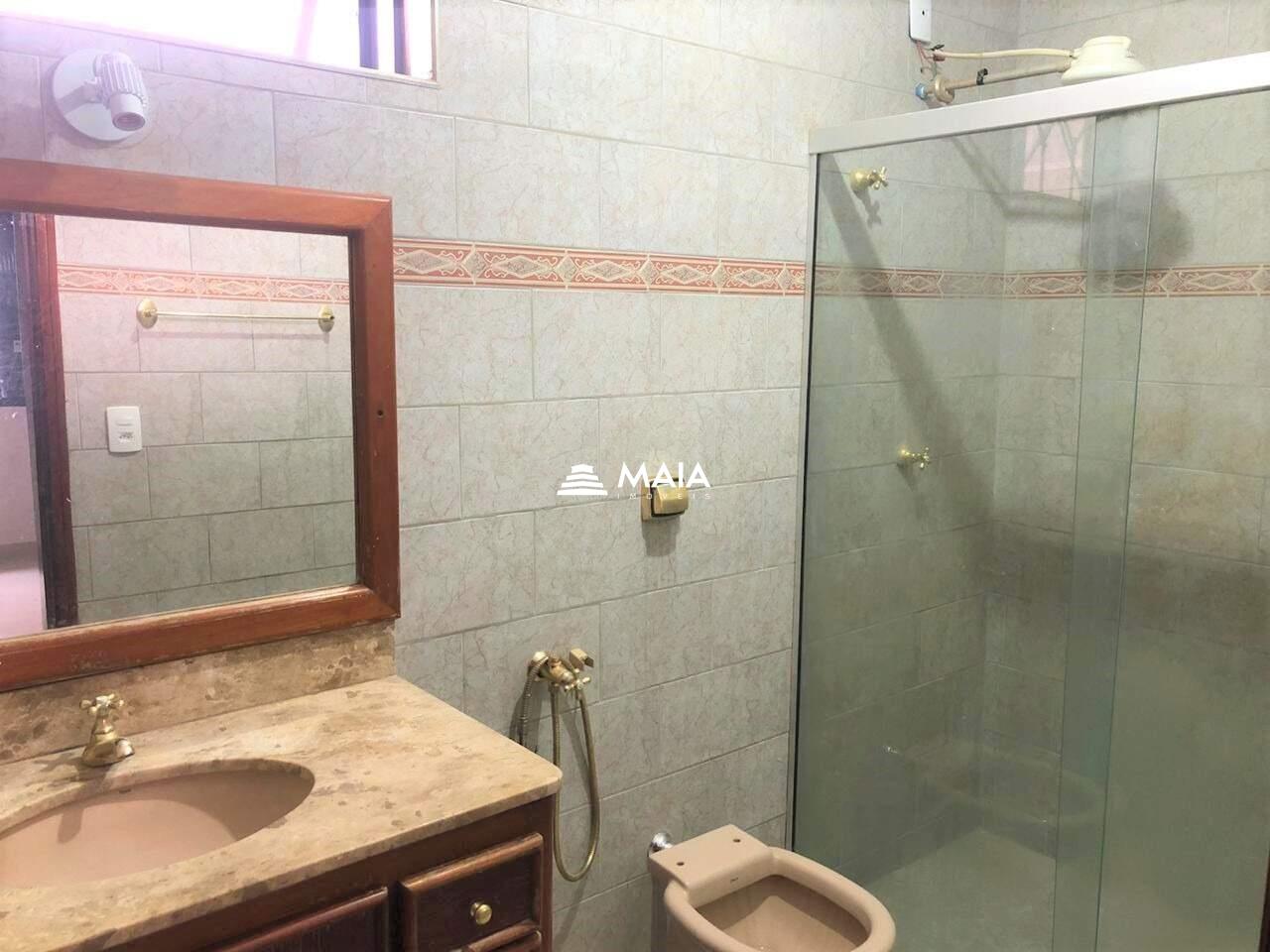 Casa à venda no Universitário: 