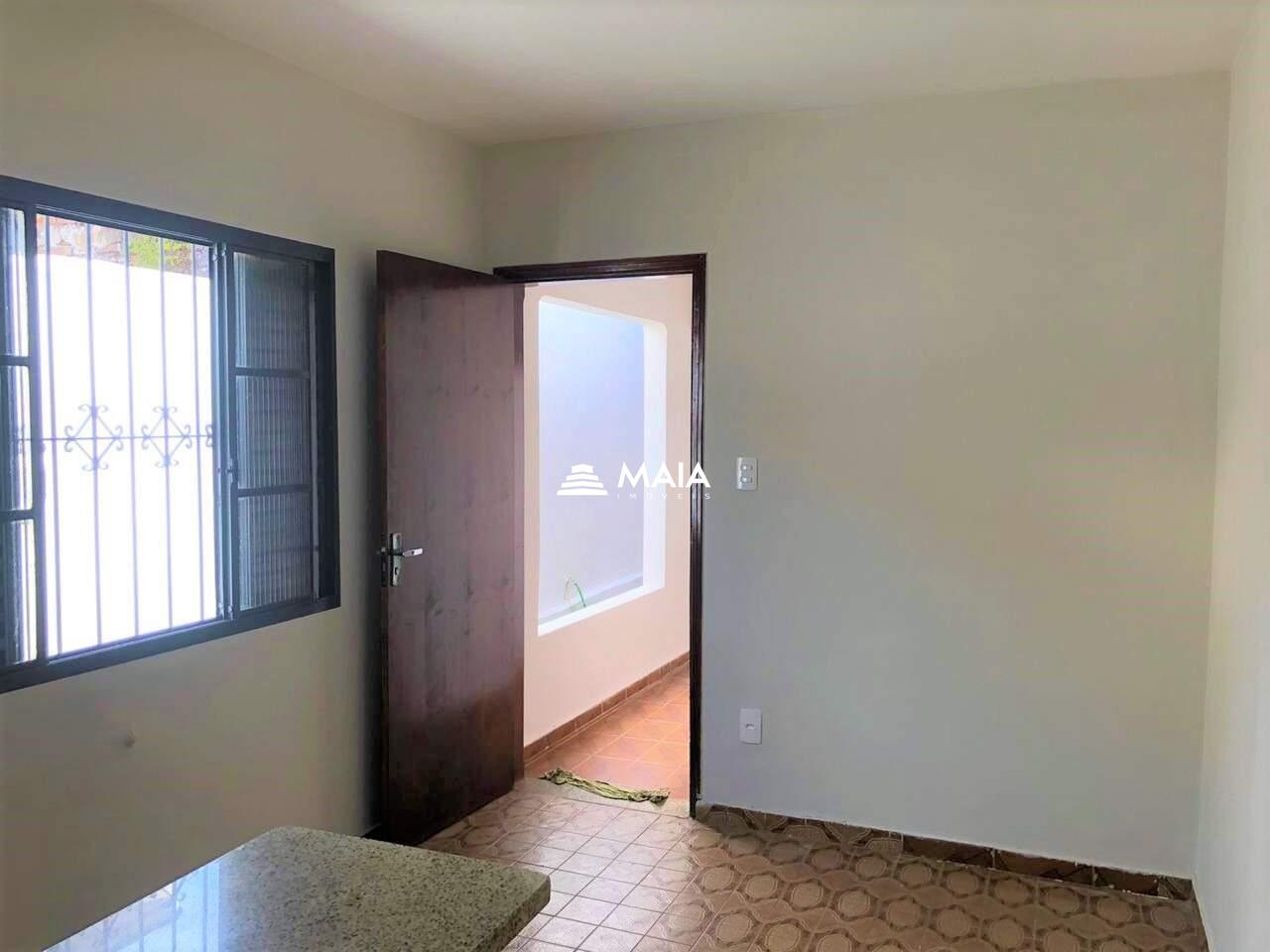 Casa à venda no Universitário: 