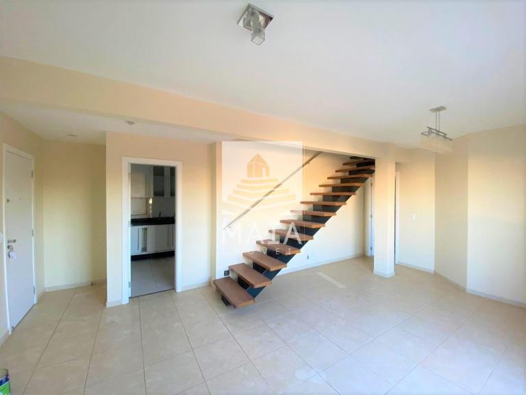 Apartamento à venda no Mercês: 