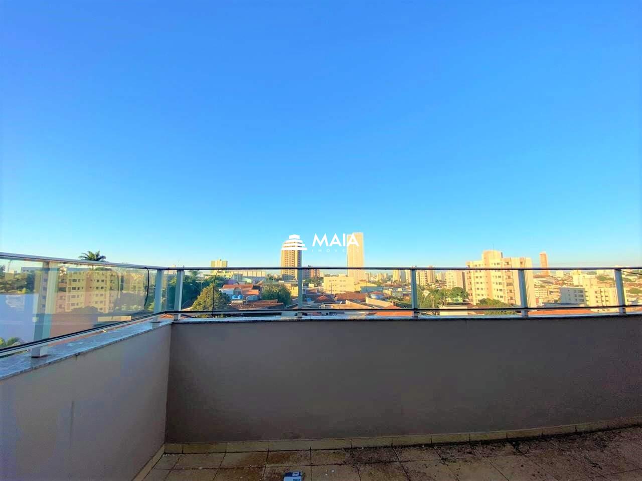 Apartamento à venda no Mercês: 