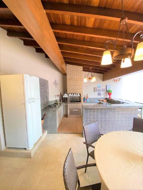 Casa à venda no Fabrício: 