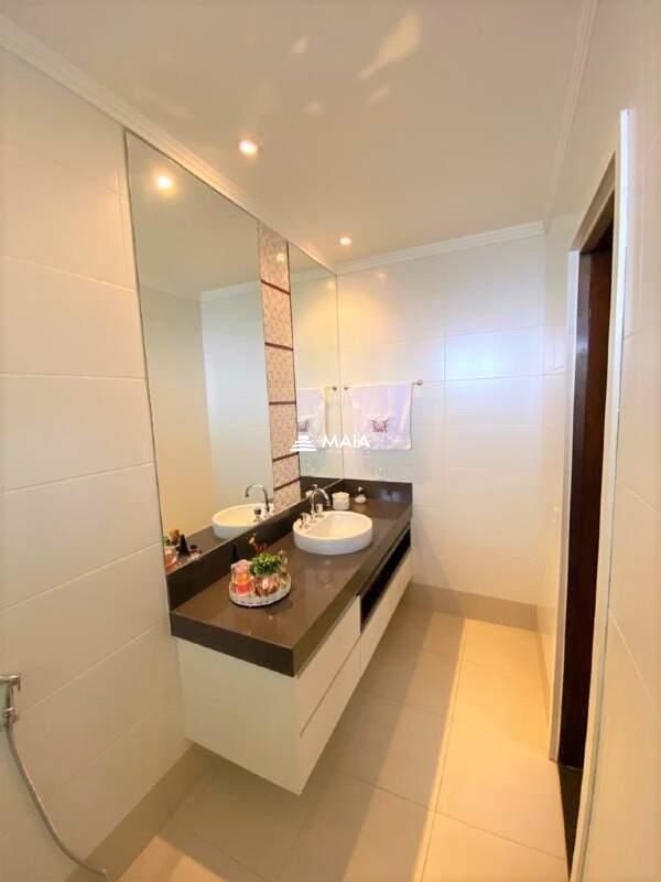 Casa à venda no Fabrício: 