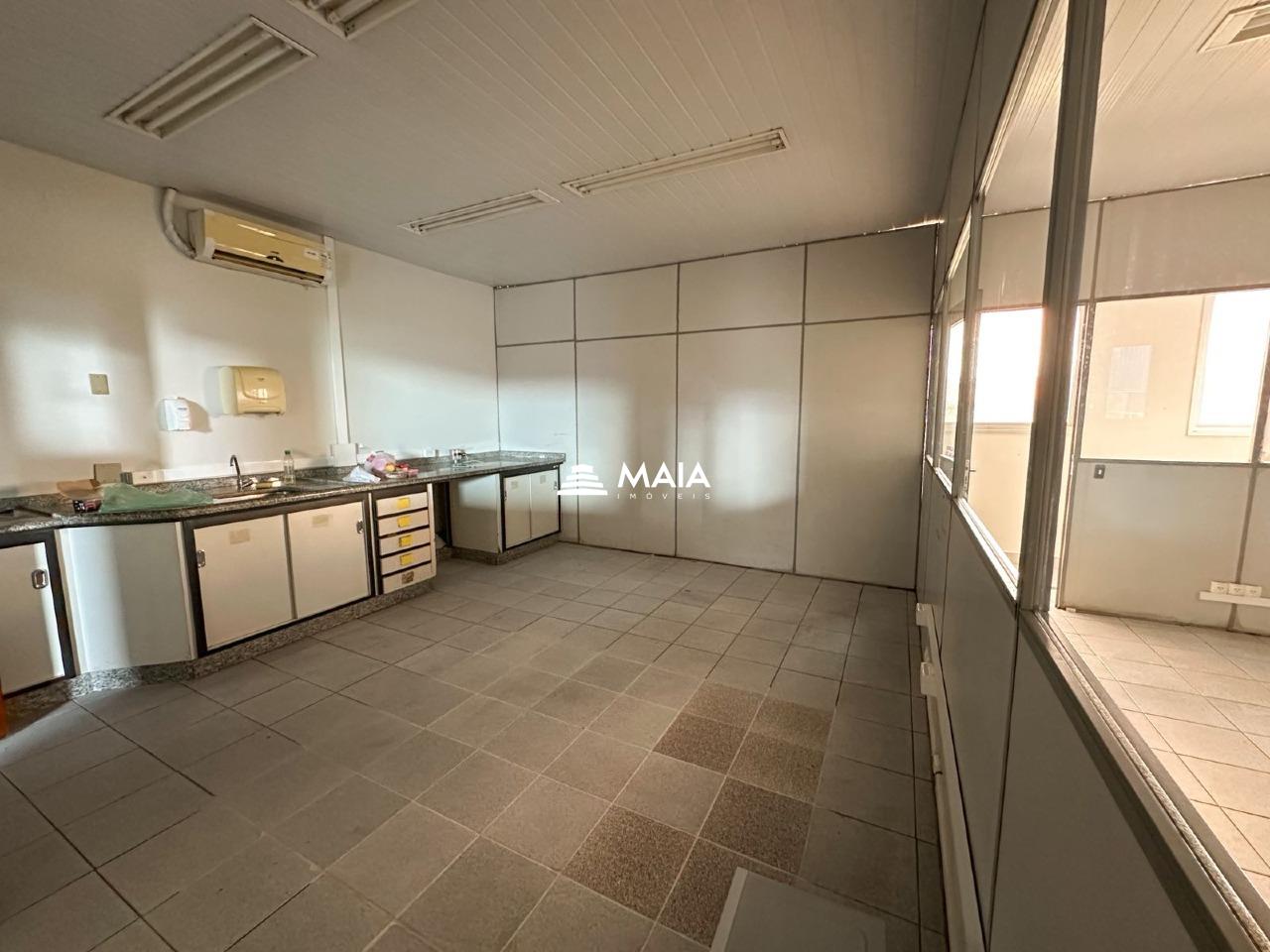 Galpão à venda no BR-050: 