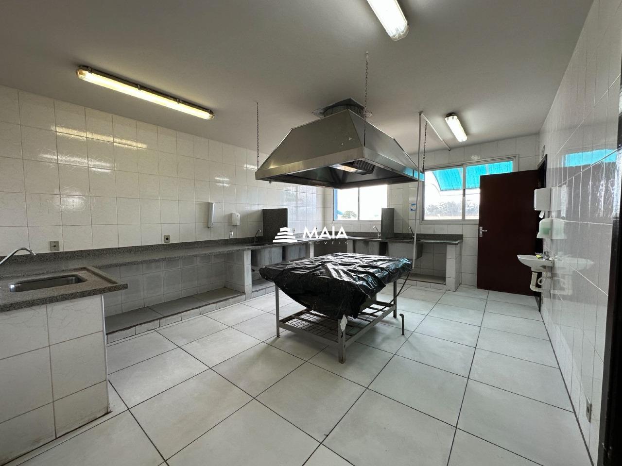 Galpão à venda no BR-050: 