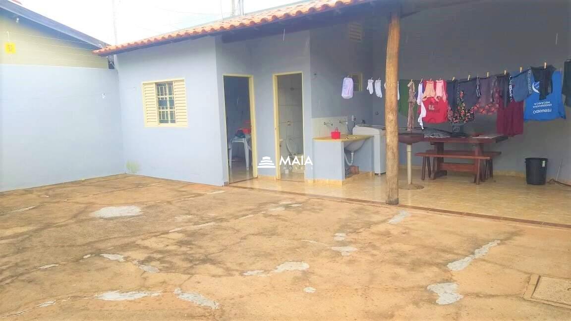 Casa à venda no Residencial Palmeiras: 