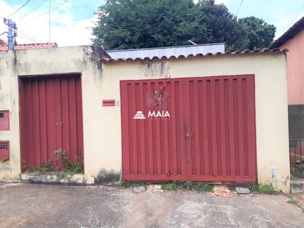 Terreno/Área à venda no São Benedito: 