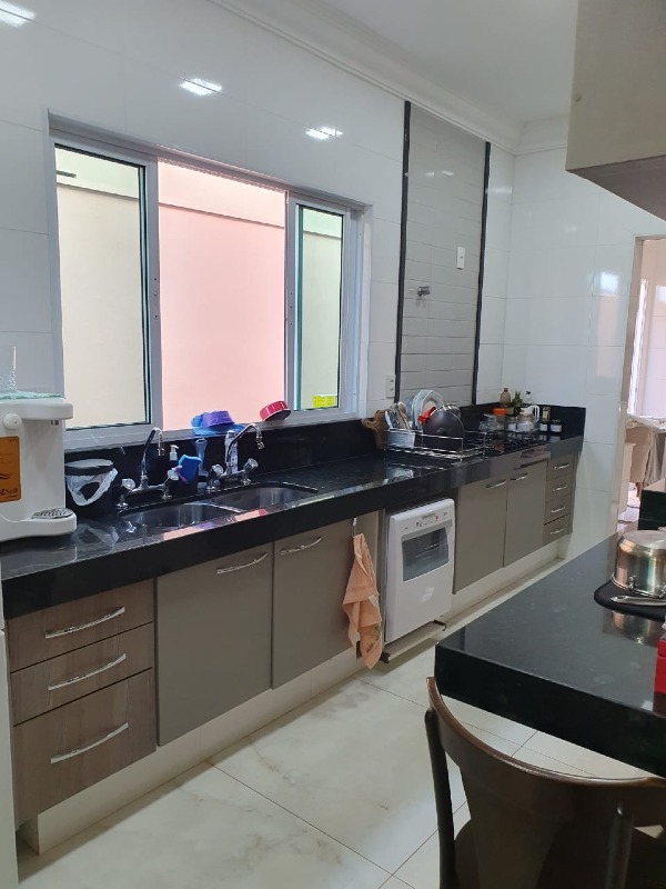 Casa de Condomínio à venda no Damha II - Res. Uberaba: 