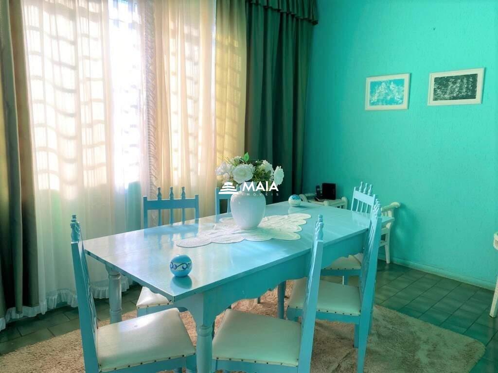 Terreno/Área à venda no Santa Maria: 