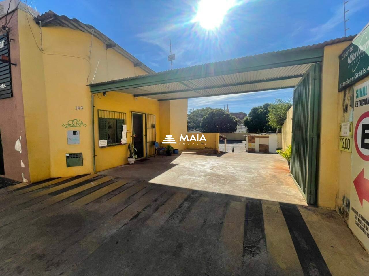 Terreno/Área à venda no Centro: 