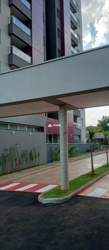 Apartamento à venda no Mercês: 