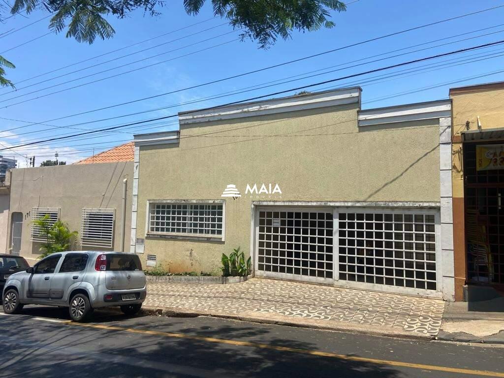 Casa à venda no bairro Mercês