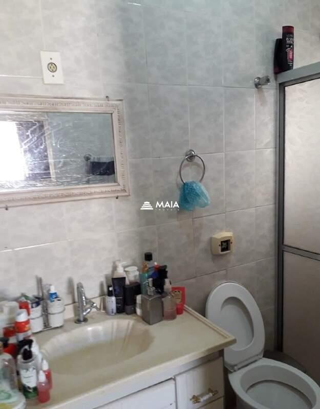 Casa à venda no Universitário: 