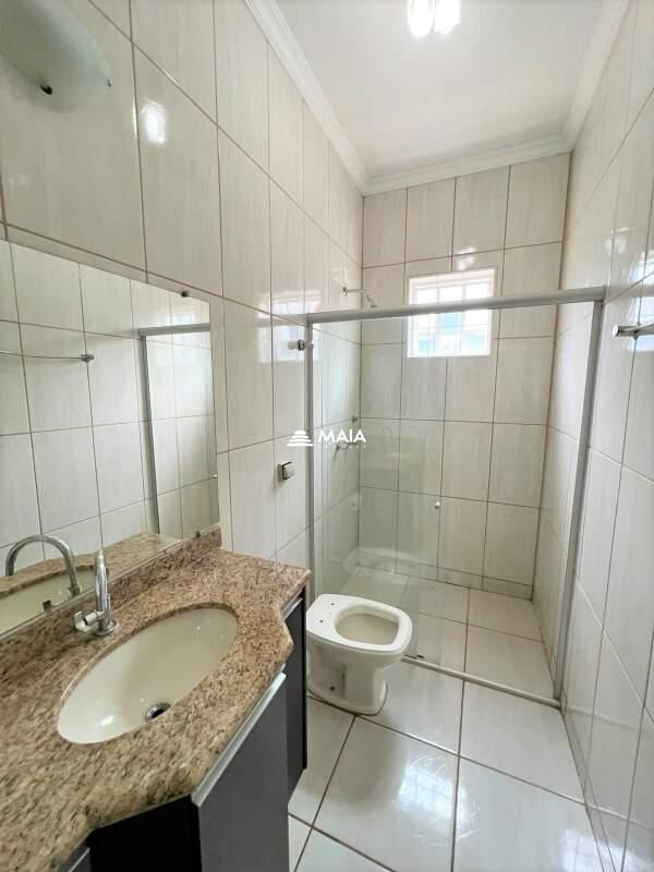 Casa à venda no Jardim do Lago: 