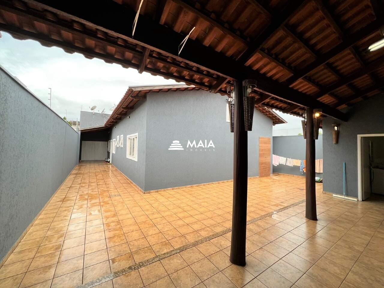 Casa à venda no Jardim do Lago: 