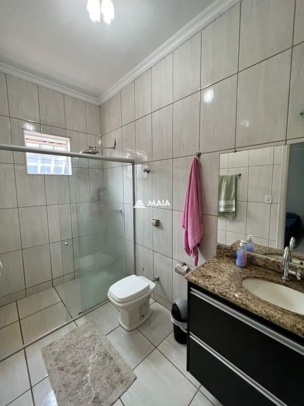 Casa à venda no Jardim do Lago: 