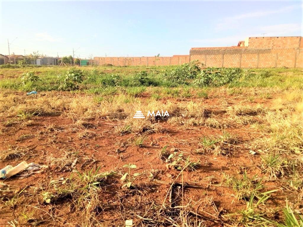 Terreno à venda no bairro Parque dos Girassóis 