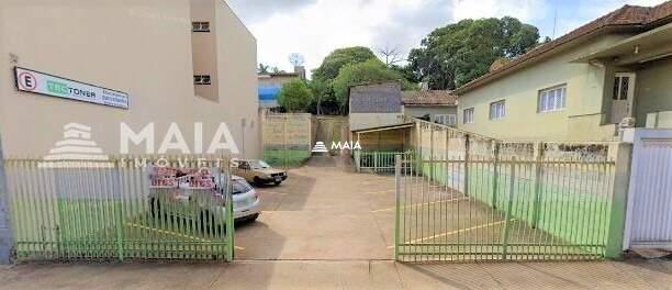 Terreno/Área à venda no Centro: 