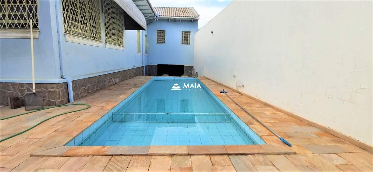 Casa à venda no Fabrício: 