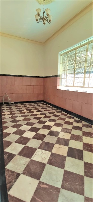 Casa à venda no Fabrício: 