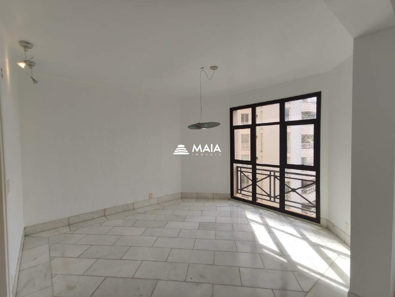 Apartamento à venda no Mercês: 