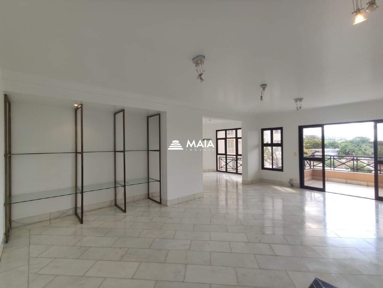 Apartamento à venda no Mercês: 