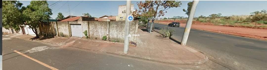 Terreno/Área para aluguel no Beija Flor: 