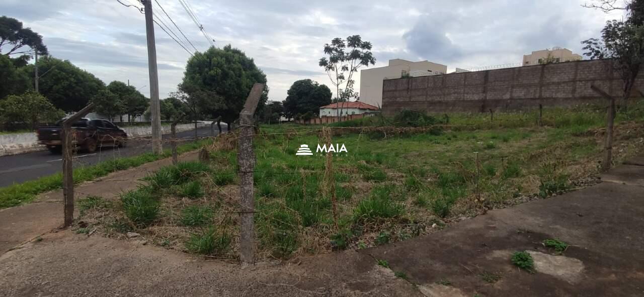 Terreno/Área à venda no Quinta Boa Esperança: 