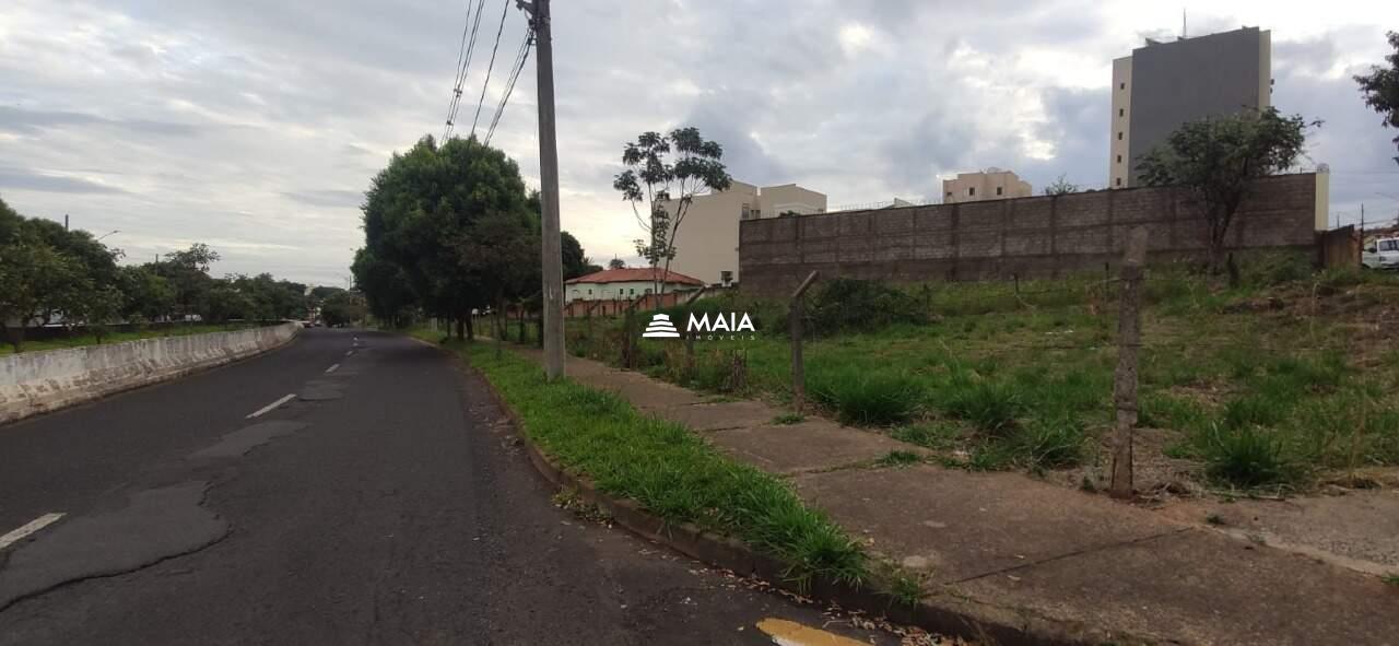 Terreno/Área à venda no Quinta Boa Esperança: 