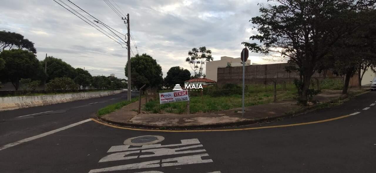 Terreno/Área à venda no Quinta Boa Esperança: 