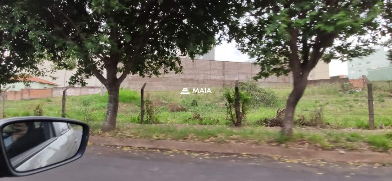 Terreno/Área à venda no Quinta Boa Esperança: 