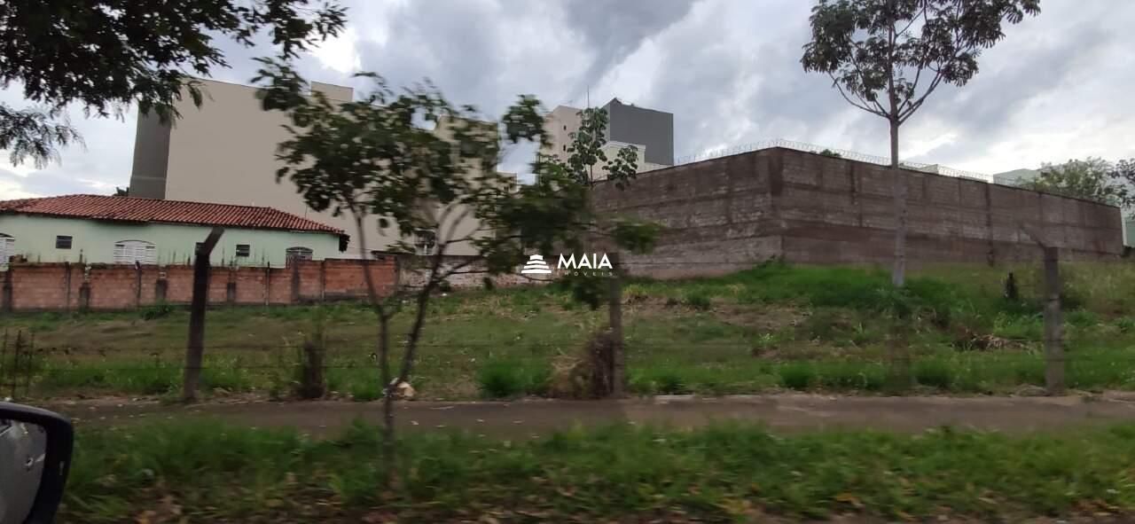 Terreno/Área à venda no Quinta Boa Esperança: 