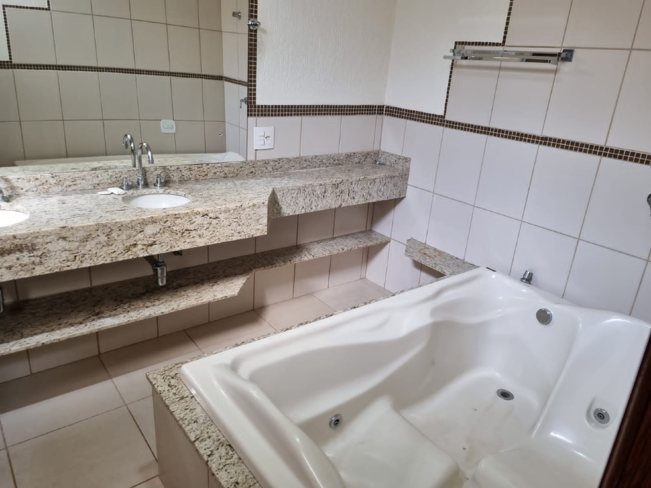 Casa à venda no Vila Olímpica: 