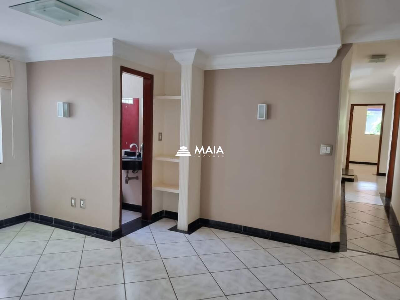 Casa à venda no Vila Olímpica: 