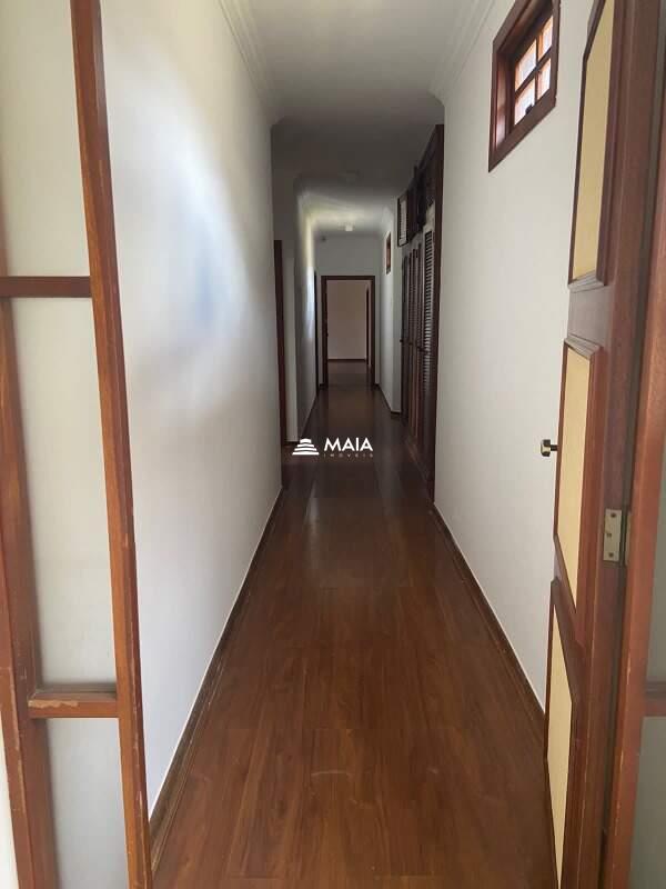 Casa de Condomínio à venda no Recanto das Torres: 