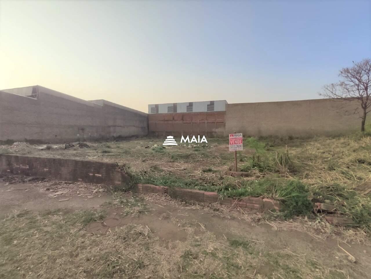 Terreno/Área à venda no Jardim Maracanã: 