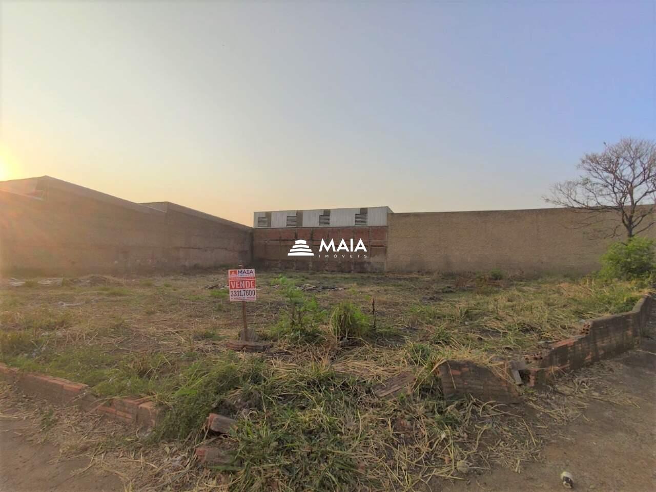 Terreno à venda no bairro Jardim Maracanã