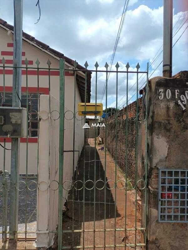 Casa à venda no Fabrício: 