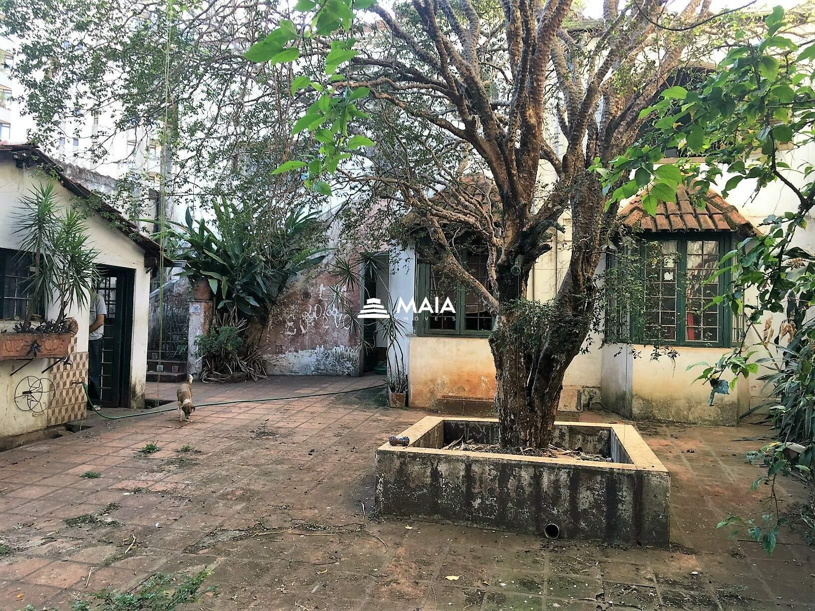 Casa à venda no Mercês: 