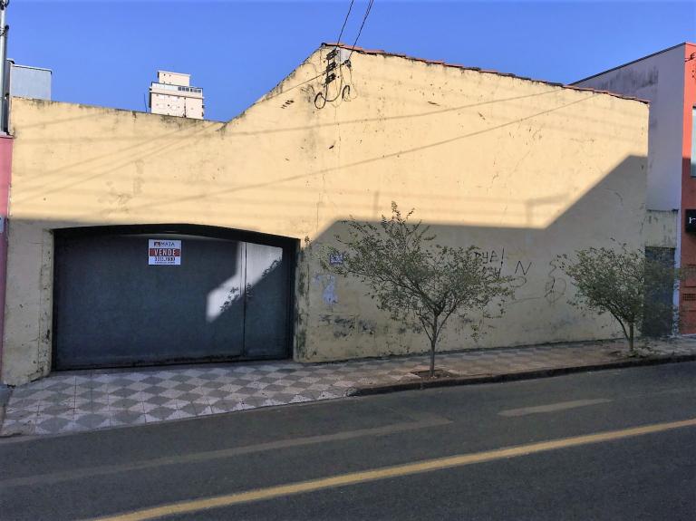 Casa à venda no bairro Mercês