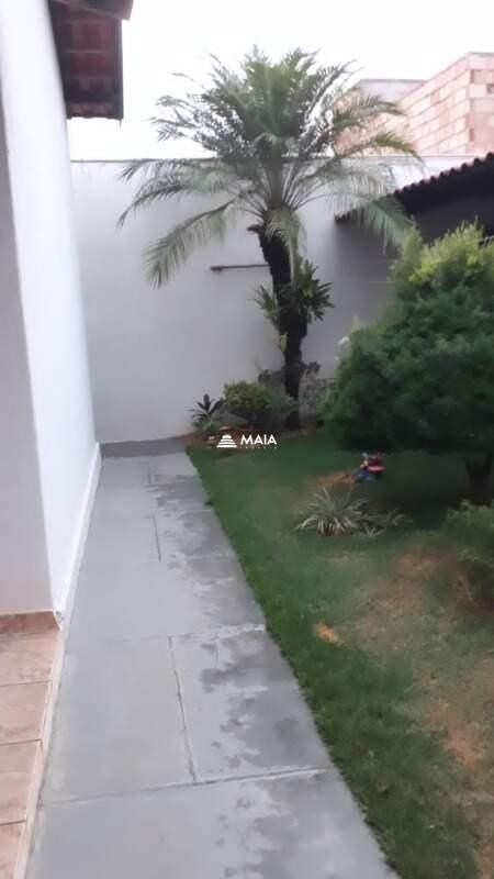 Casa à venda no Grande Horizonte: 