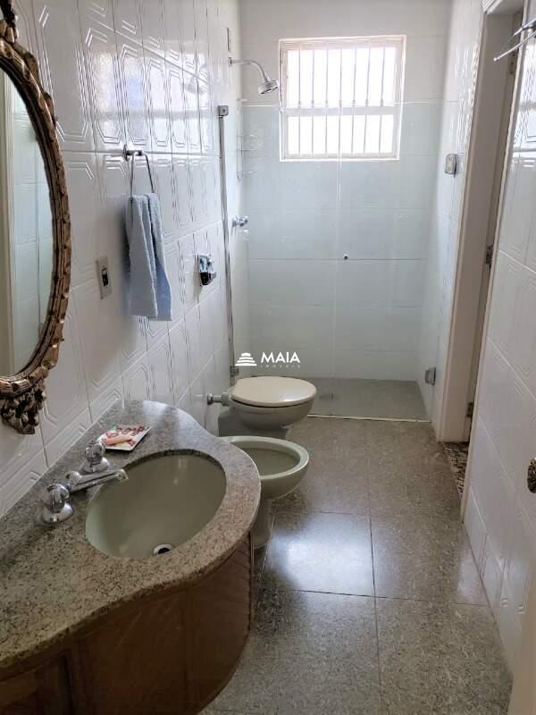 Casa à venda no Santos Dumont: 