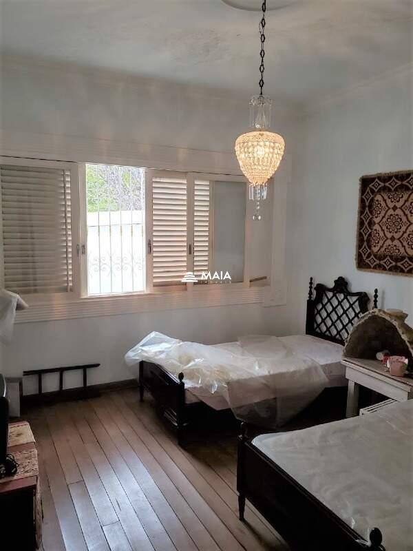 Casa à venda no Santos Dumont: 